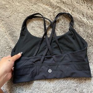 Like new Lulu sports bra! Size 6